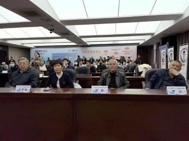 一年时间，就能从一个籍籍无名之辈成长为一个著名球星。